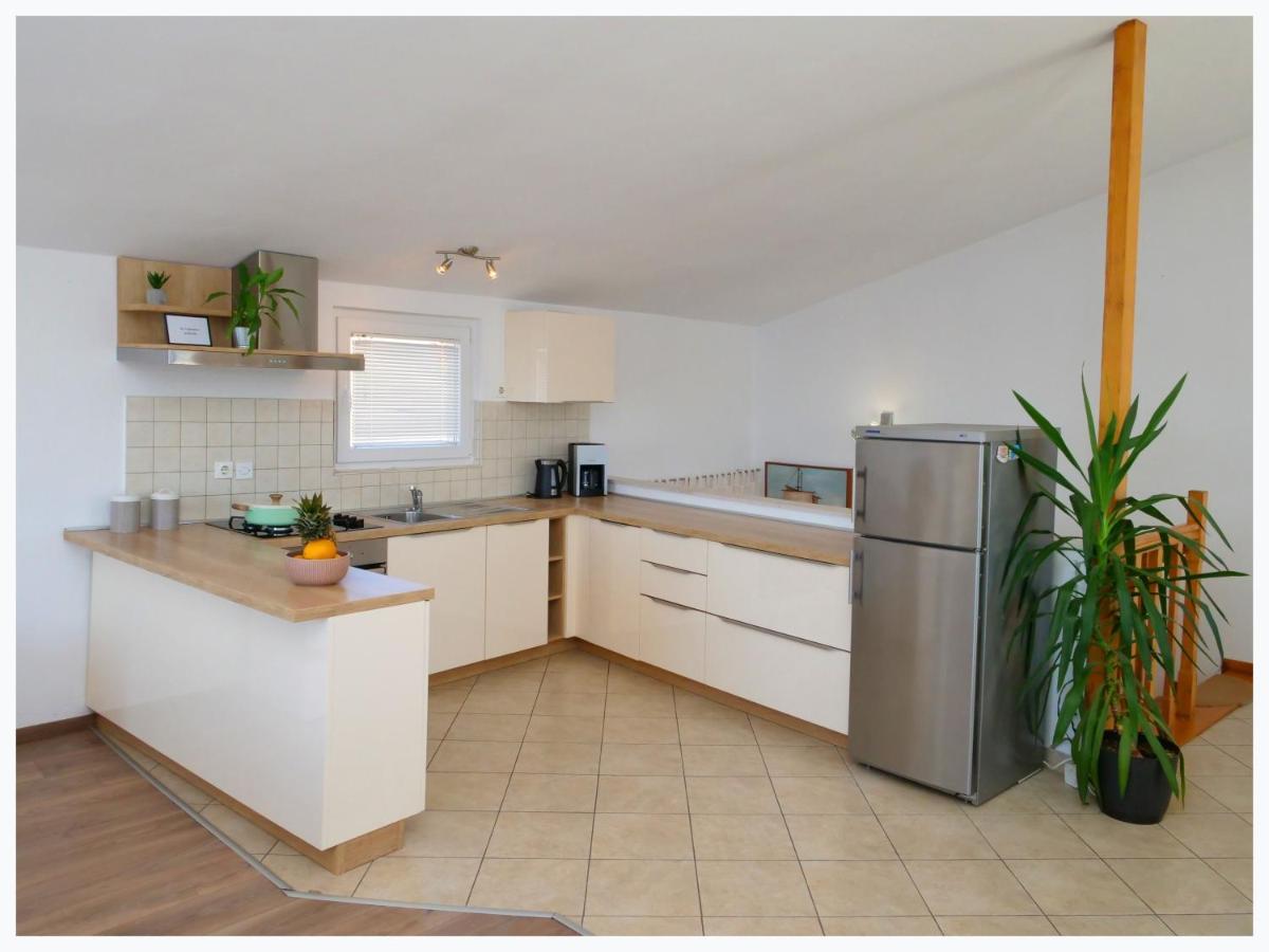 The Peninsula Apartment Primosten Bagian luar foto