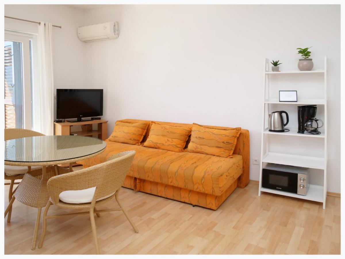 The Peninsula Apartment Primosten Bagian luar foto